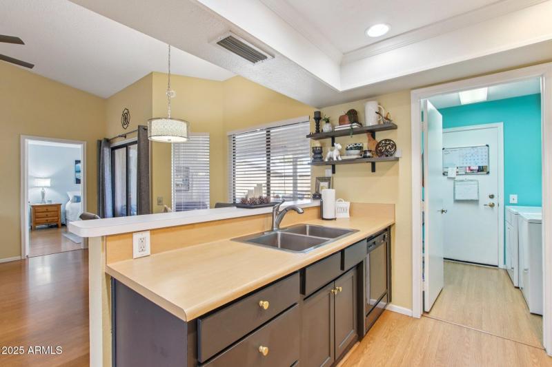 18-web-or-mls-W Meeker Blvd-S0909-018