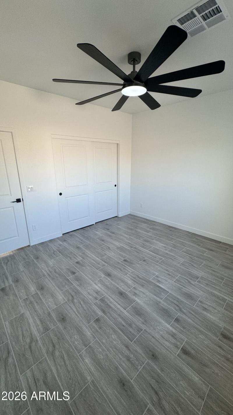 7ca9b1d16f5e9f321a5ceea0a71eb005