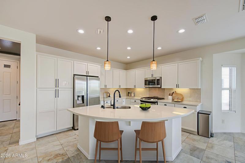 Kitchen-4 - Kitchen - Standard - 2