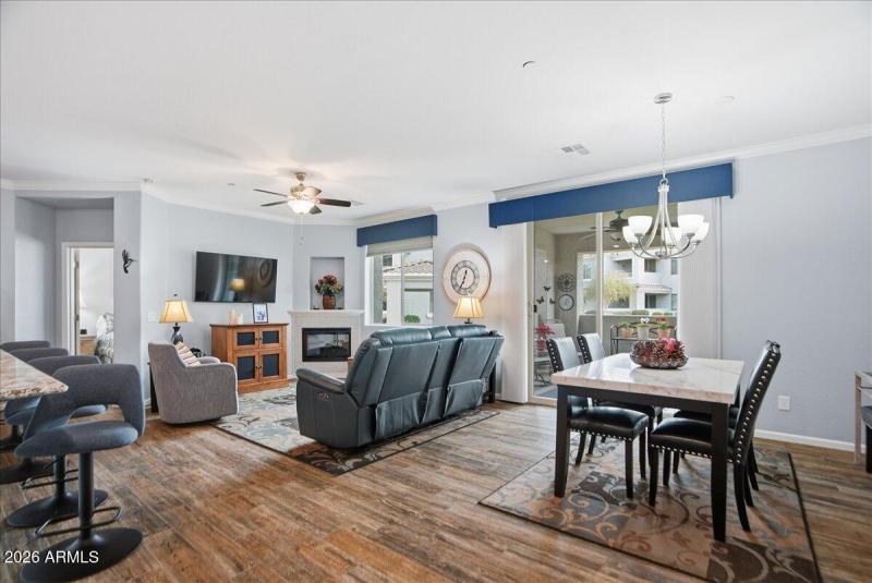 05-900 S Canal Dr 114_RedHogMedia