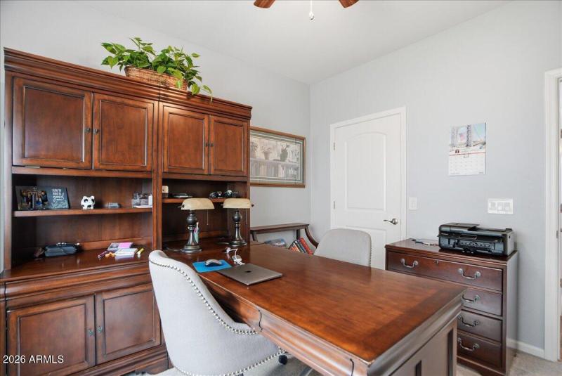 18-900 S Canal Dr 114_RedHogMedia