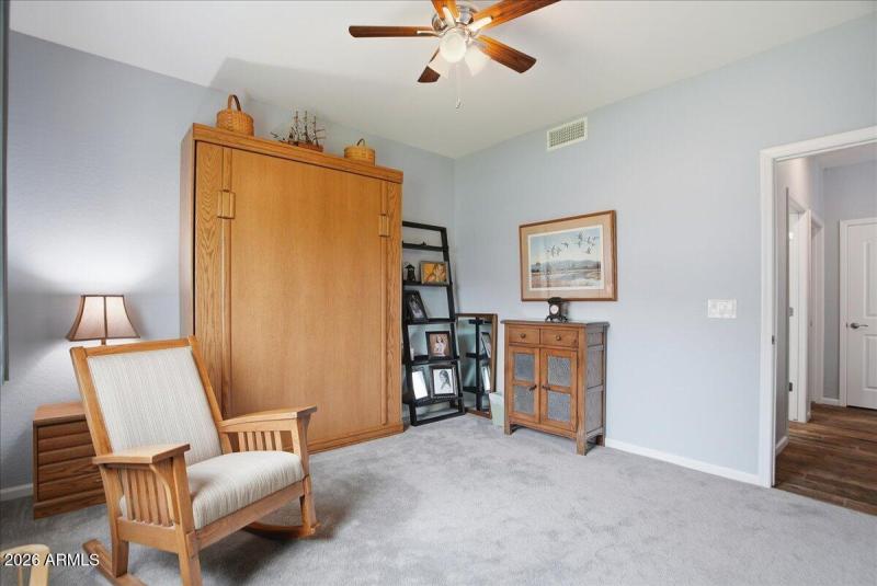 26-900 S Canal Dr 114_RedHogMedia