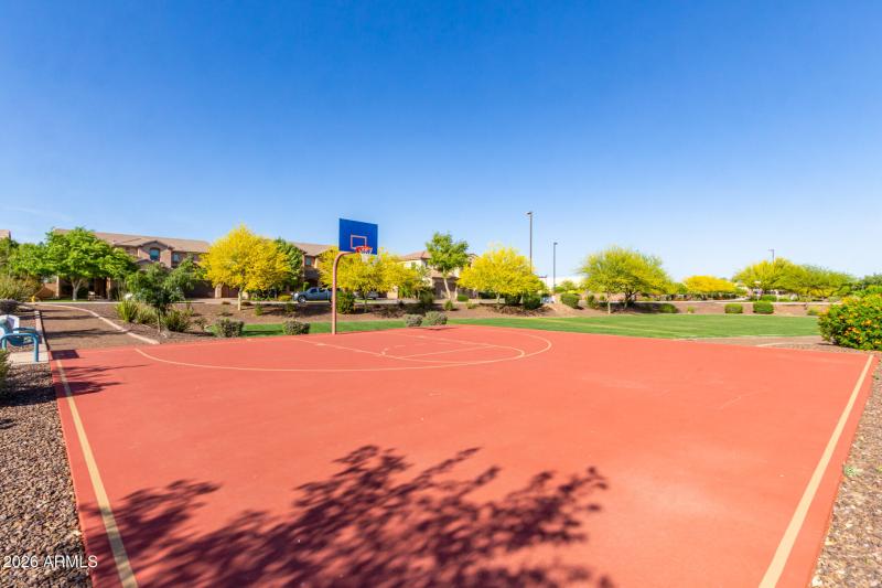 1/2 Basketball Court