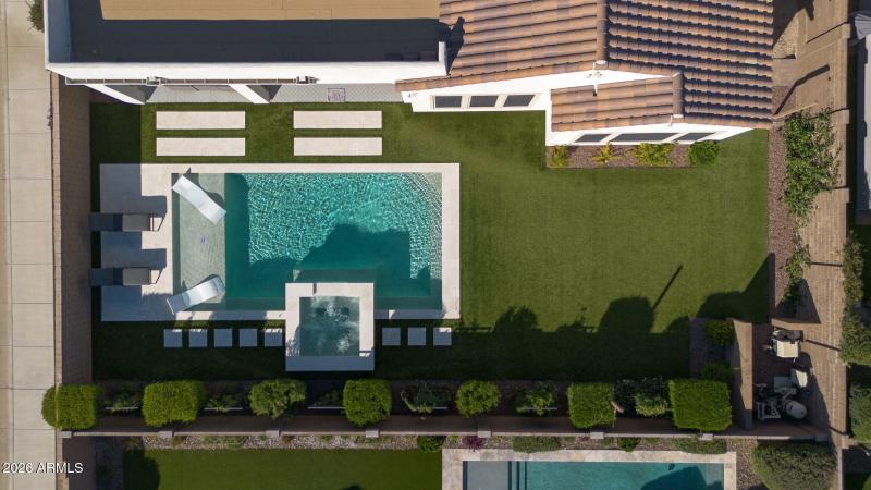 14-web-or-mls-DJI_0412