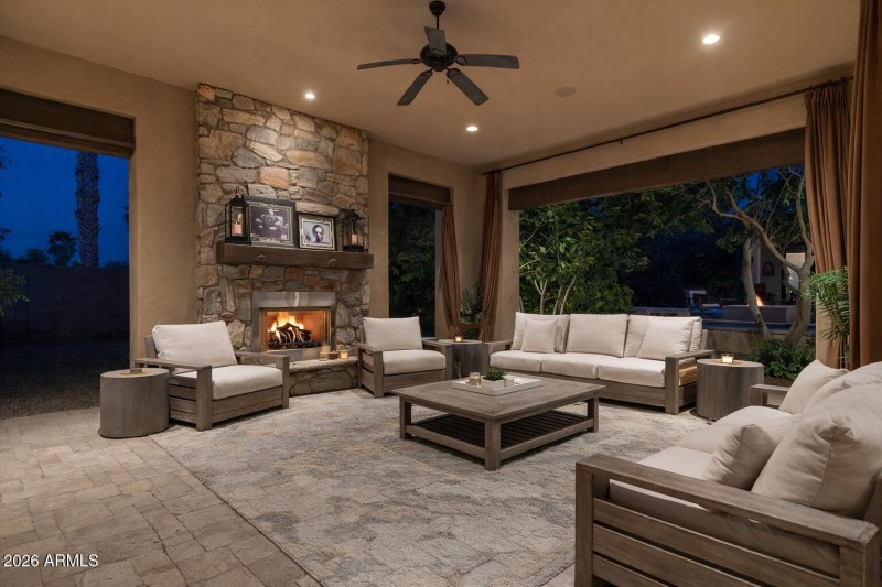 Virtually staged pergola