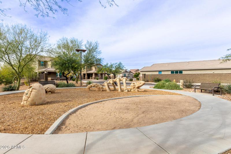 Neighborhood Amenities