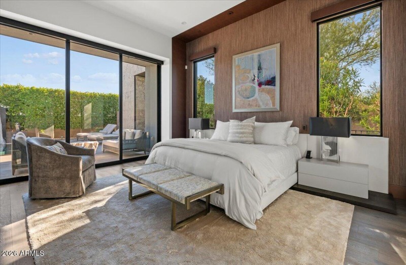 25-6982 E Joshua Tree Ln 21