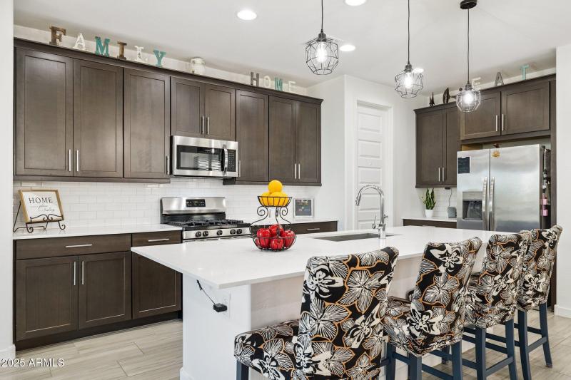 17-web-or-mls-12347-e-soloman-rd