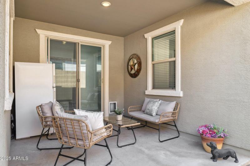 12-web-or-mls-12347-e-soloman-rd