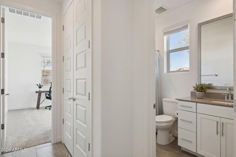 21-web-or-mls-7227-s-sandal-rd