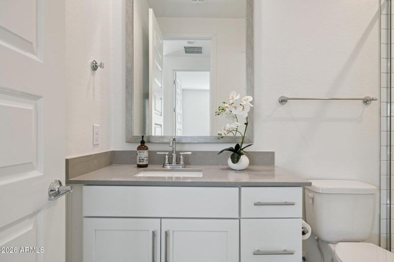 39-web-or-mls-7227-s-sandal-rd