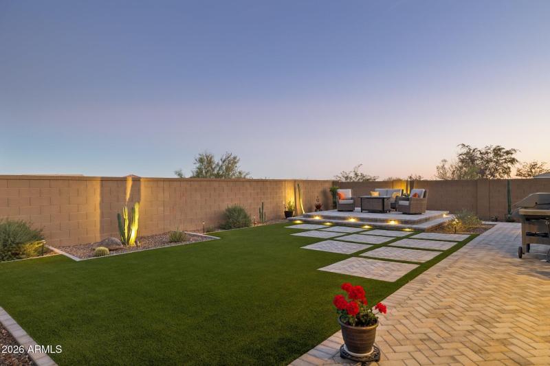 76-web-or-mls-7227-s-sandal-rd