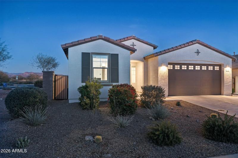 82-web-or-mls-7227-s-sandal-rd