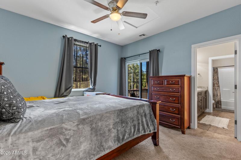 2545 W Cripple Creek Dr.-18