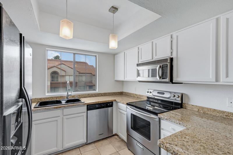 818 S Westwood #234-12