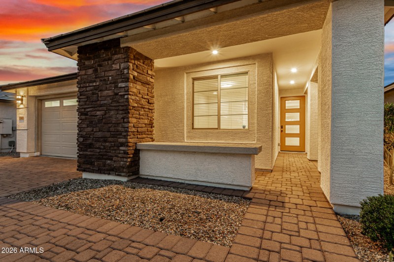 Elegant front walk up