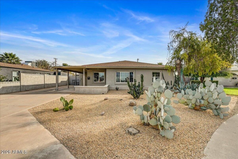 01-Front Landscaping