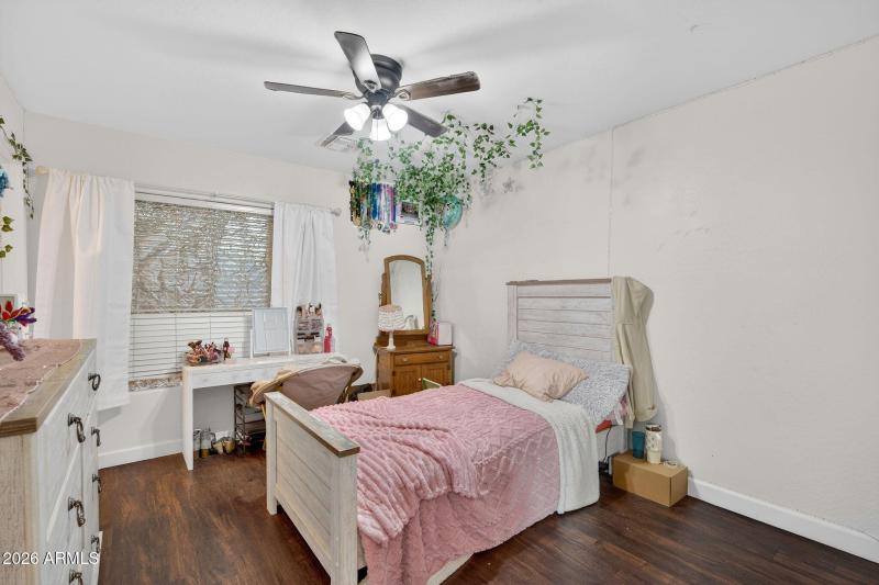 42-web-or-mls-35-E Solina Cir