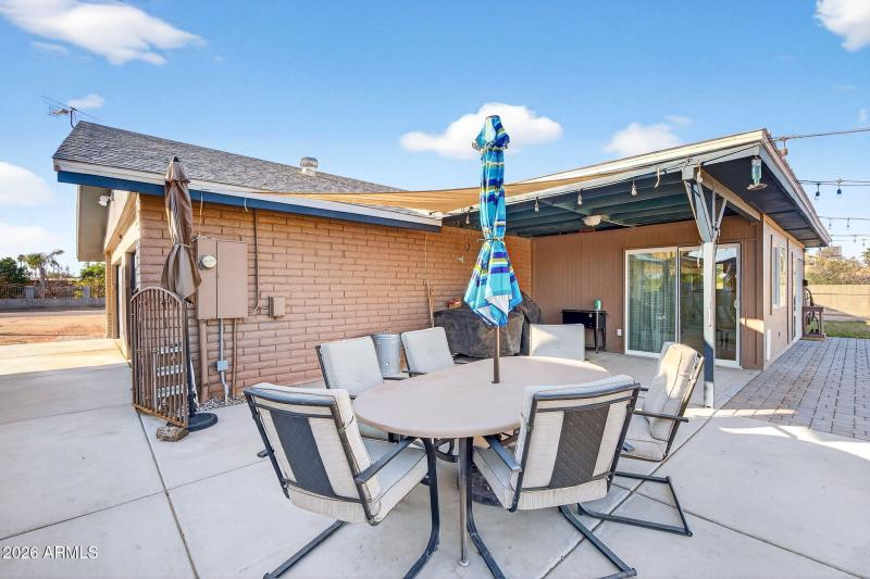 44-web-or-mls-61-W Ocotillo Rd