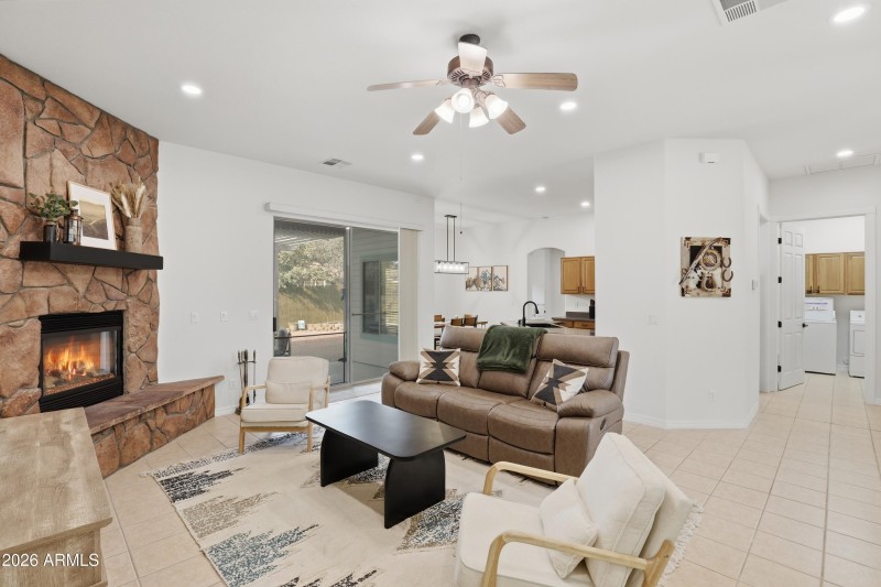 906_Wilderness_Trl_004