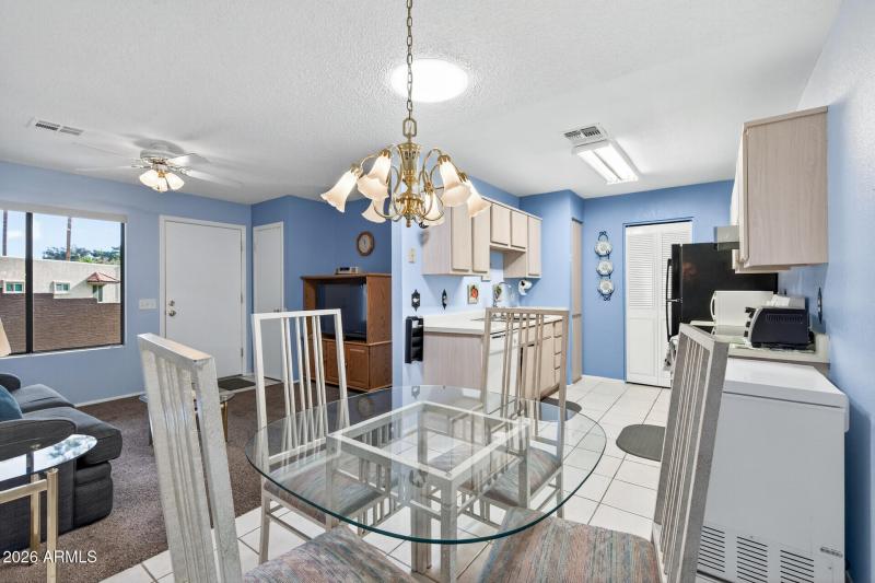 17_14300_W_Bell_Unit_5117_mls