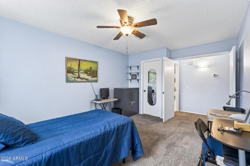 23_14300_W_Bell_Unit_5123_mls