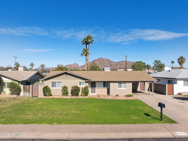 46-web-or-mls-5428-e-pinchot-ave