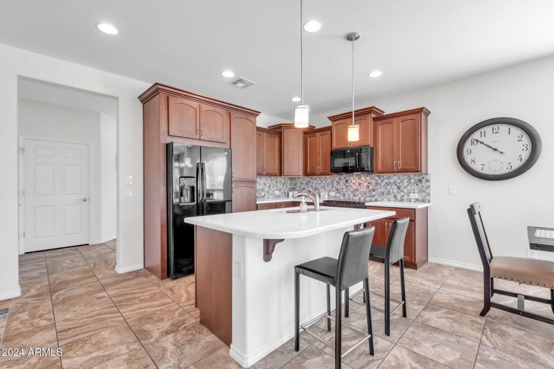 36106 N Desert Tea Dr-13