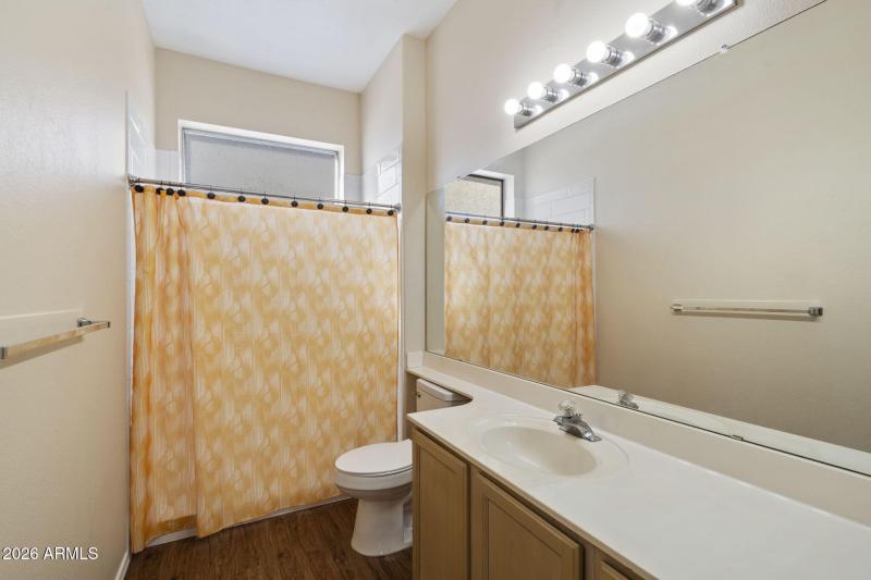 2nd Bathroom