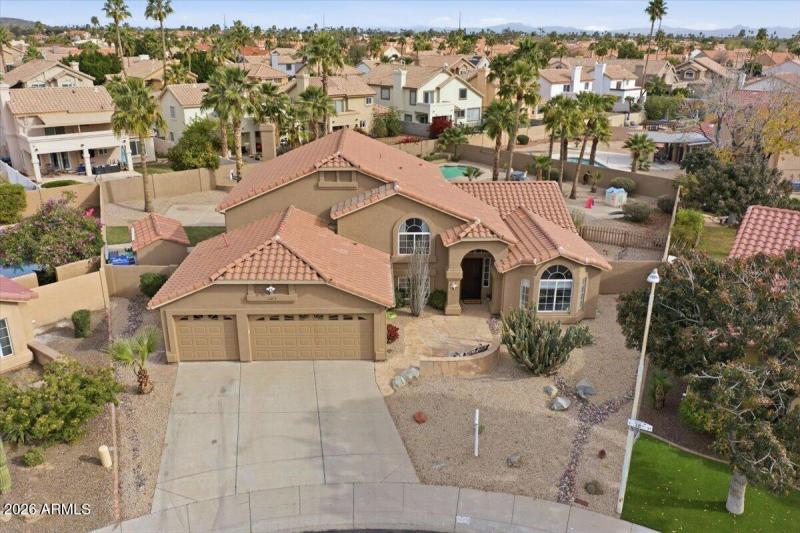 03-Aerial Front of Home