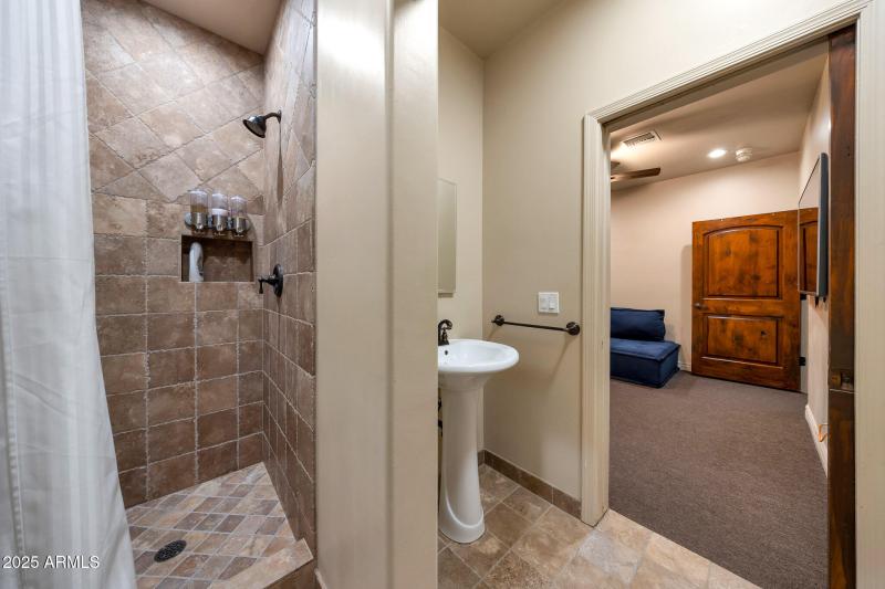 Bathroom #4 (Lower Level)