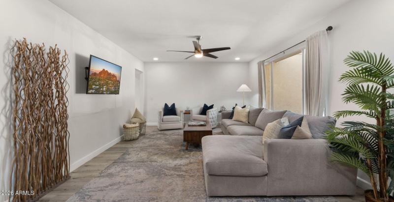 11-web-or-mls-Living Space1