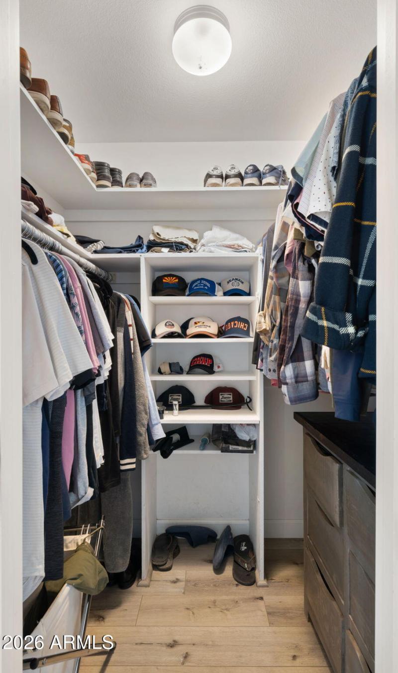 29-web-or-mls-Primary Bedroom1