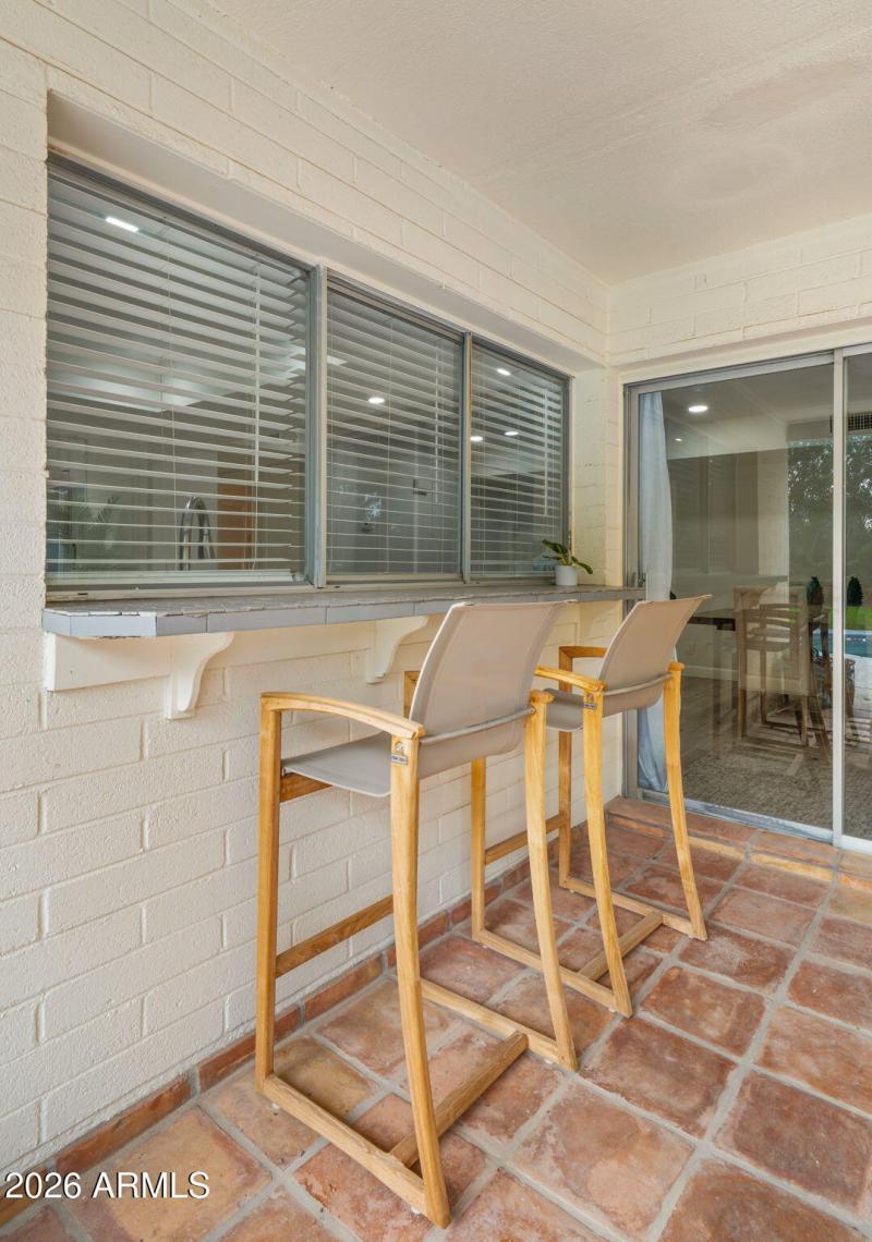 34-web-or-mls-Backyard2