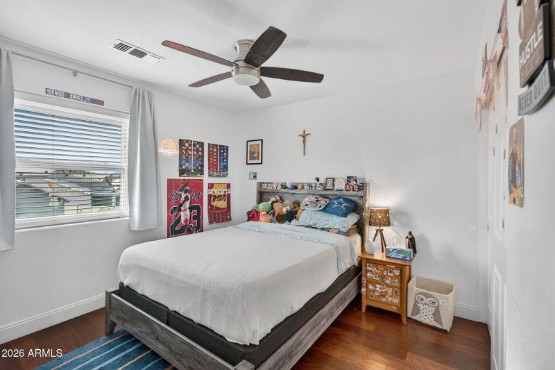 32-web-or-mls-60- E Desert Willow Rd