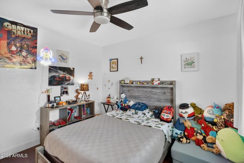 37-web-or-mls-63- E Desert Willow Rd