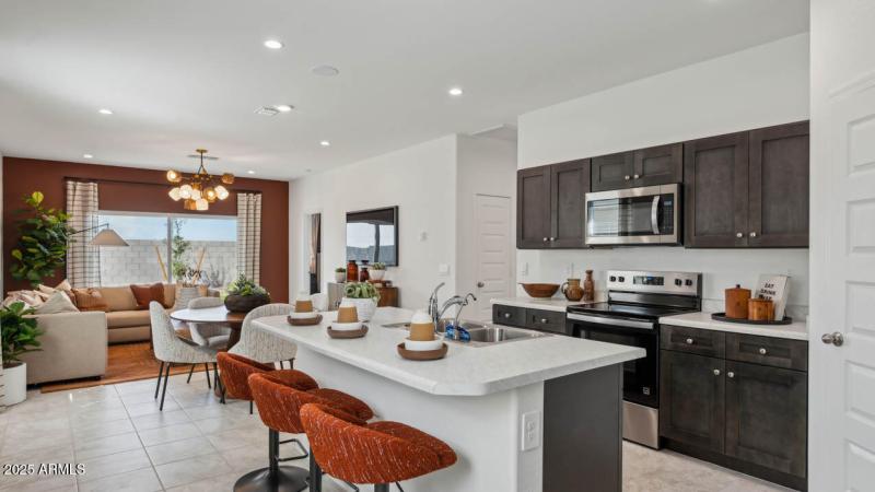 *Picture is of model. Options may vary*