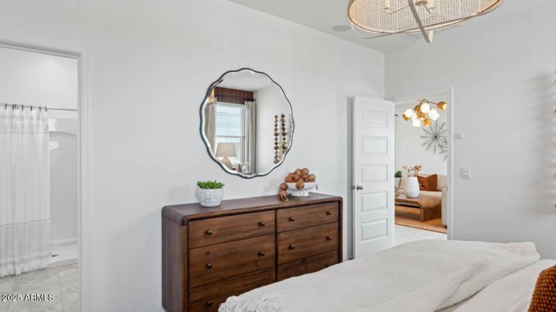 *Picture is of model. Options may vary*