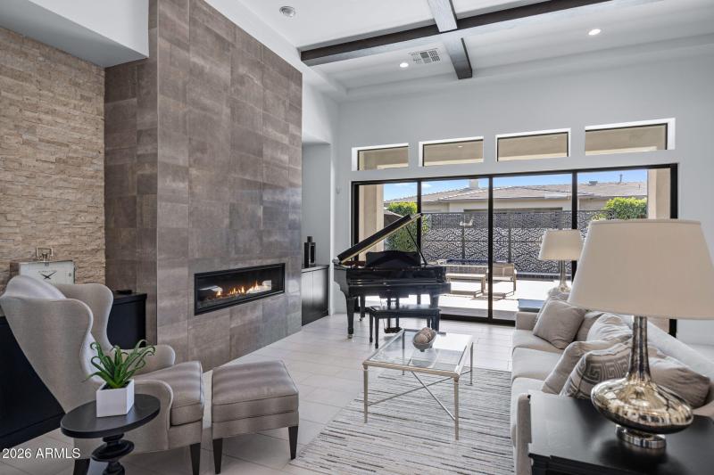 27-web-or-mls-2725 E King Bird Dr-27