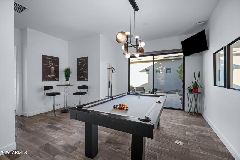 36-web-or-mls-2725 E King Bird Dr-36