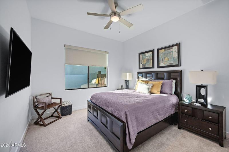 43-web-or-mls-2725 E King Bird Dr-43