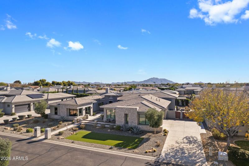 89-web-or-mls-2725 E King Bird Dr-89