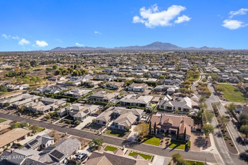 93-web-or-mls-2725 E King Bird Dr-93