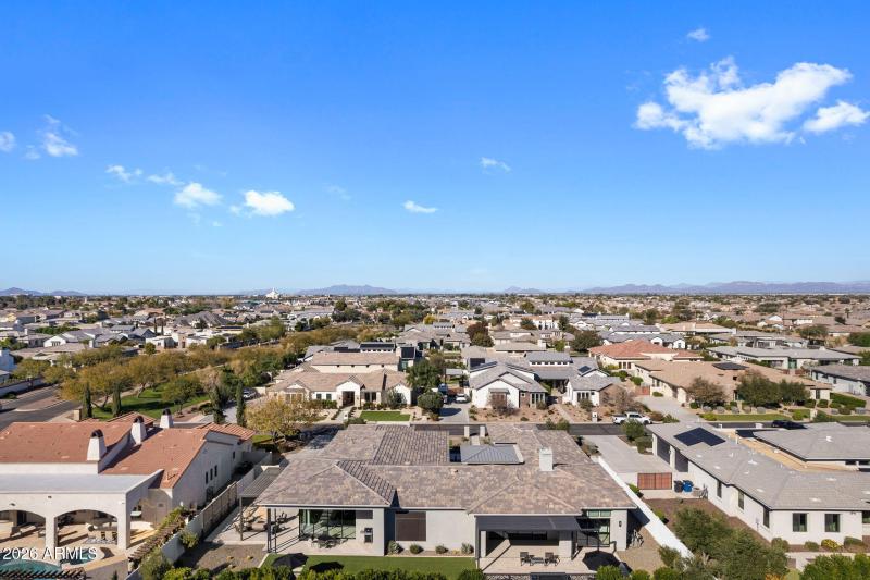 98-web-or-mls-2725 E King Bird Dr-98