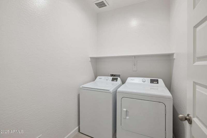 30-web-or-mls-1476-s-241st-ave