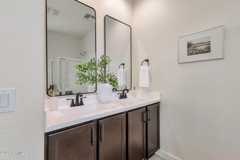 25-web-or-mls-QP- IMG_3945