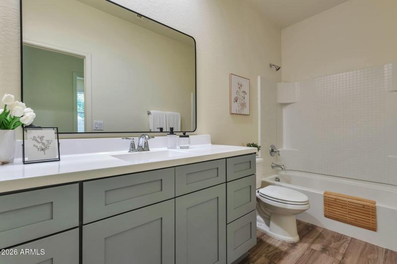 17-web-or-mls-QP- IMG_3864