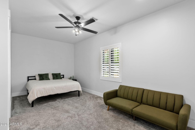 037__11186 W Dove Roost Rd