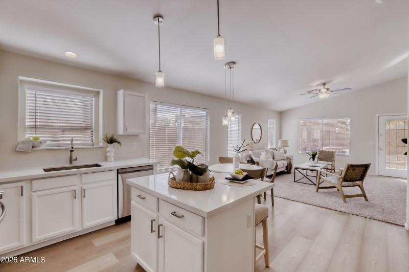 12333 W Marshall Ave - MLS Sized - 017