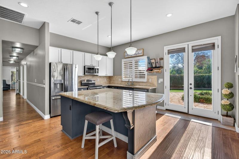 11-web-or-mls-56- E Orchid Ct